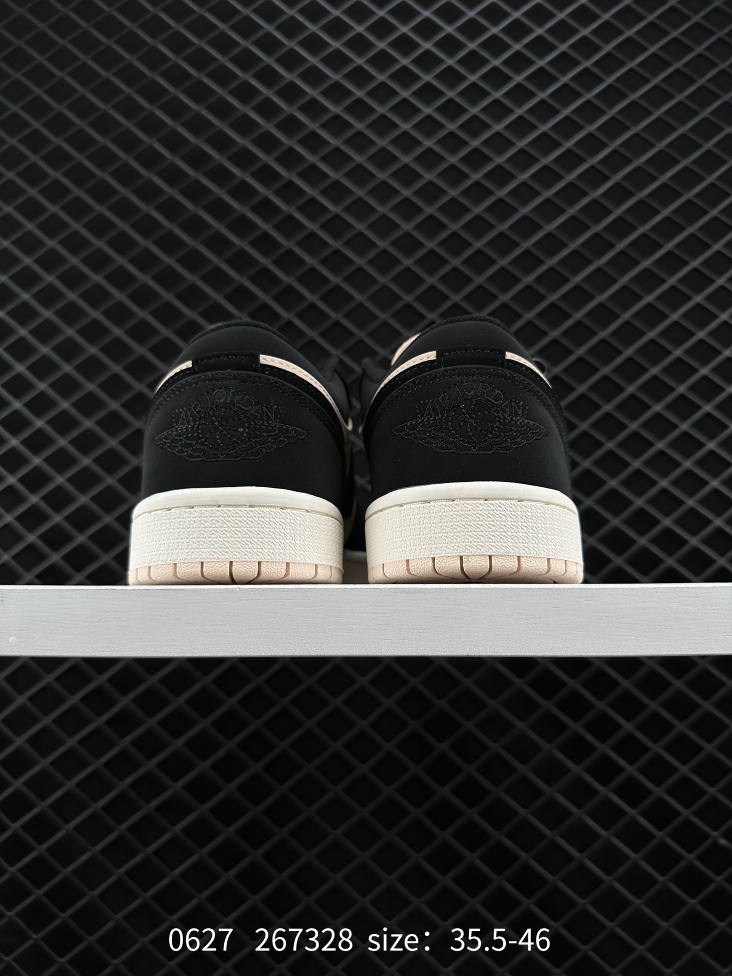 Air Jordan 1 Low AJ1